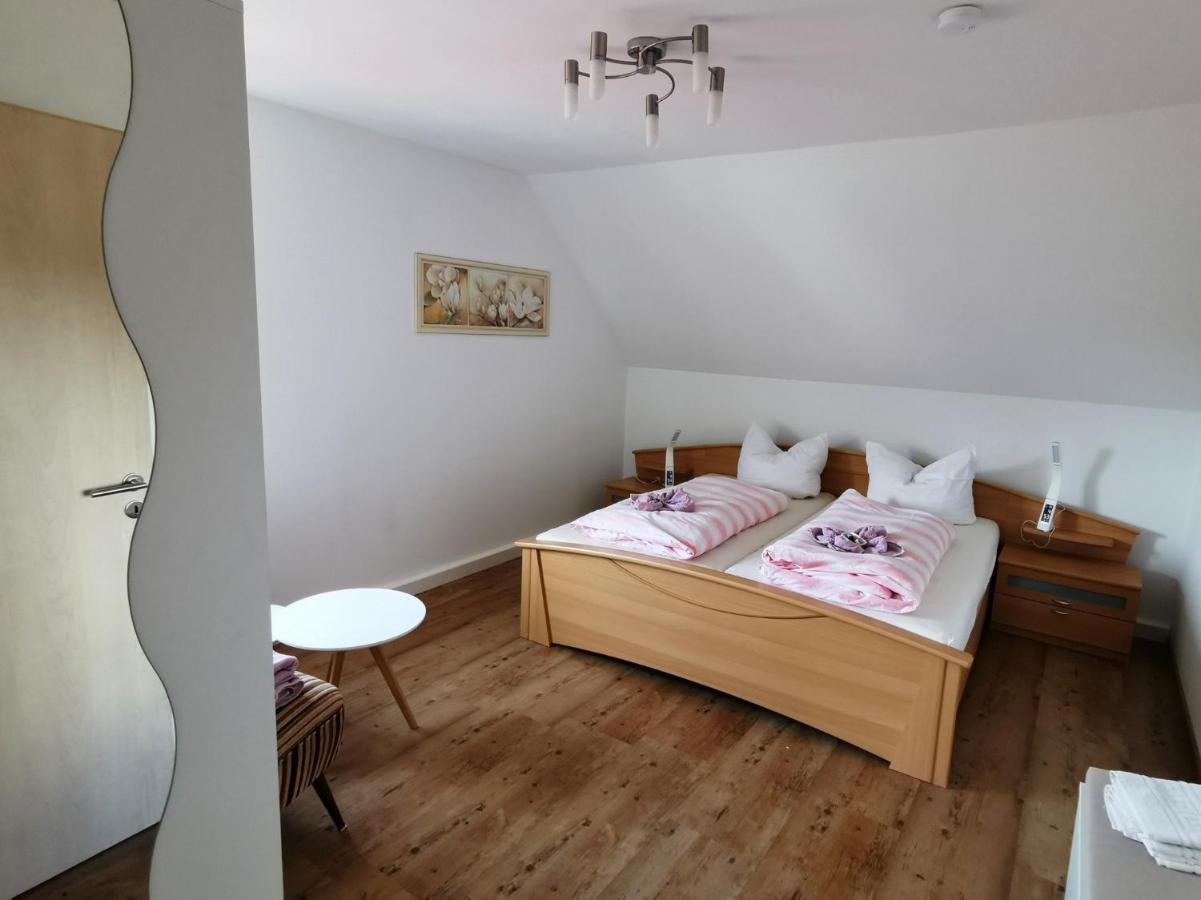 Ferienwohnung Martina Sinzing Exterior photo